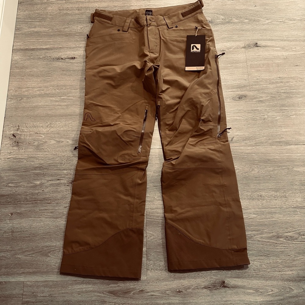 Brand new, Flylow Donna Pants- Brown